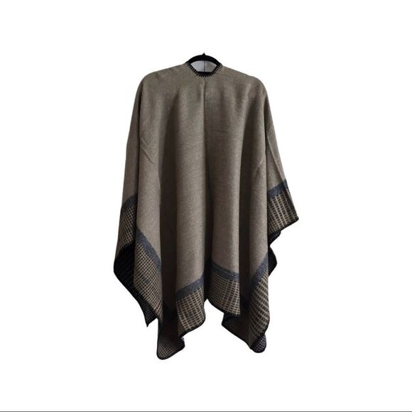 Lulla Collection by Binda Poncho - NWT - Picture 4 of 7